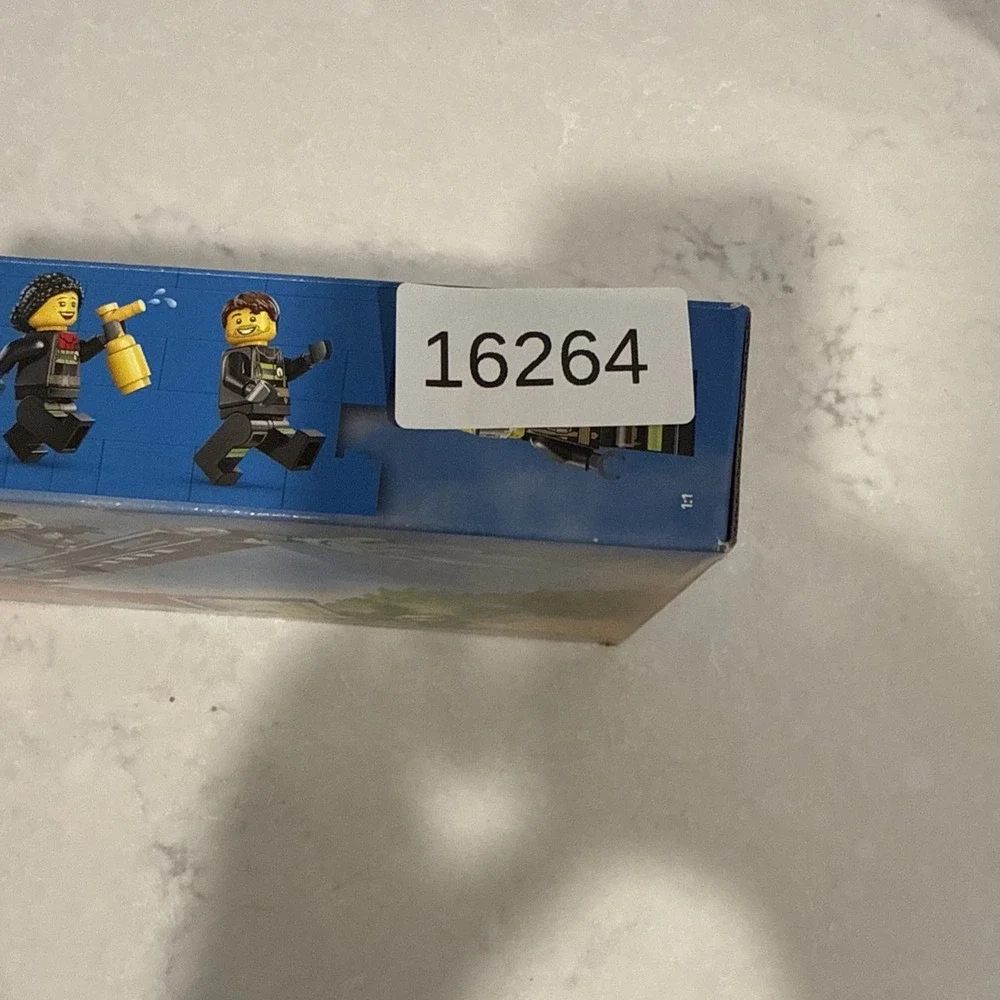 LEGO CITY 60463 Fire Truck [NEW/SEALED]